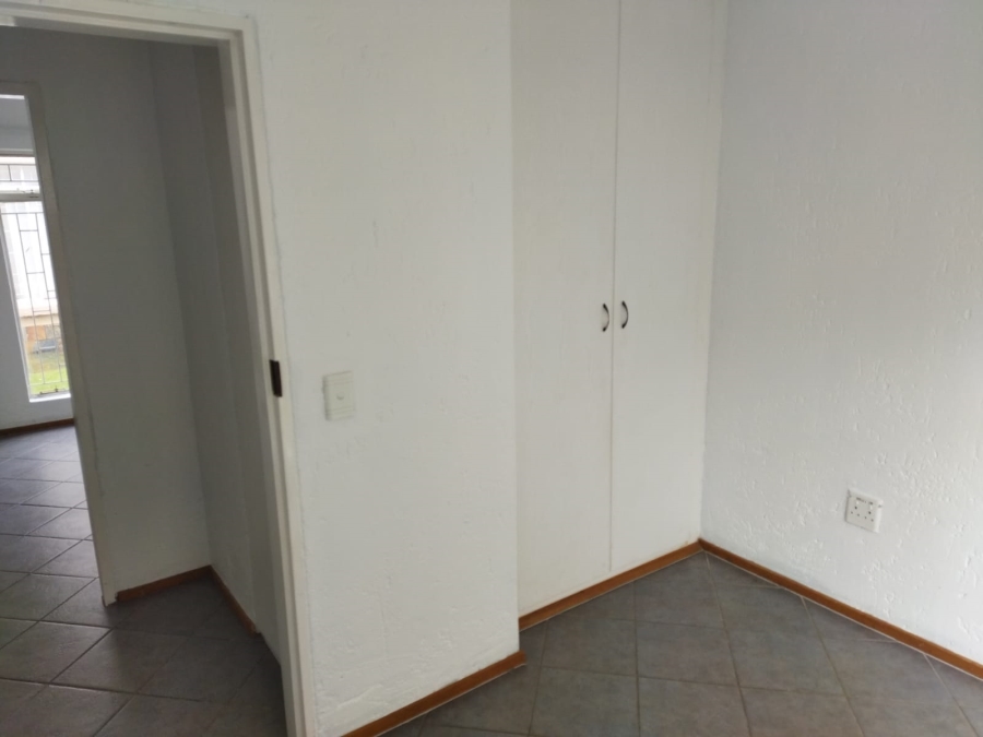 2 Bedroom Property for Sale in Baillie Park North West